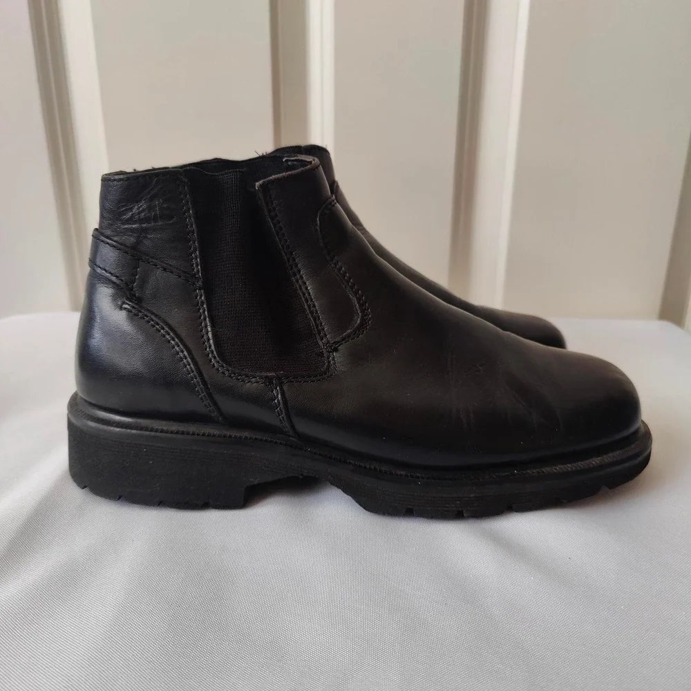 Vintage 90s Dr Martens England Leather Ankle Chelsea Boots Black SlipOn Grunge 8